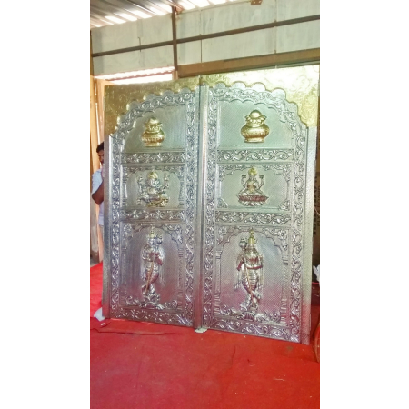 Temple door 029